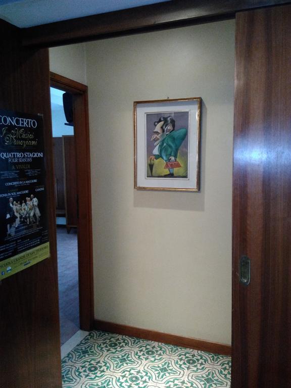 Albergo Al Gobbo Венеция Экстерьер фото