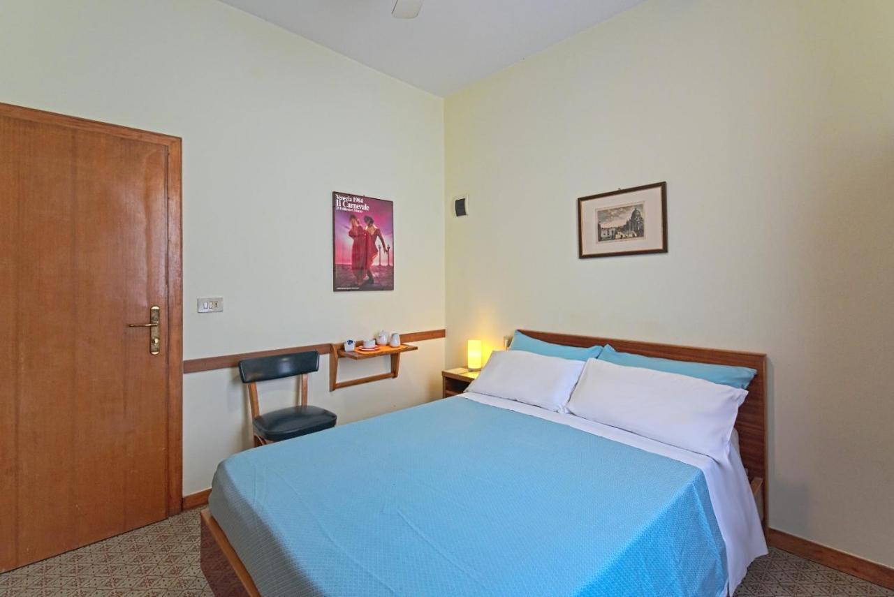Albergo Al Gobbo Венеция Экстерьер фото